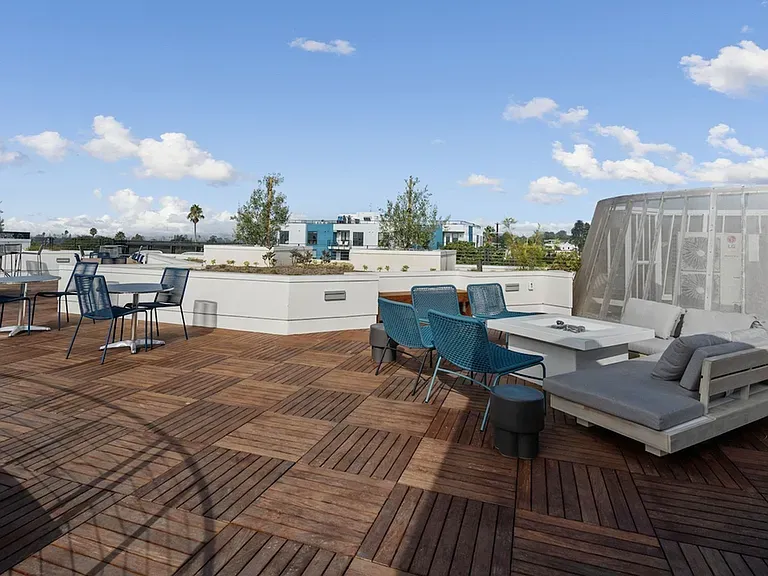 Solaire Venice property photo 5